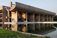 Kraft der Utopie - Leben mit Corbusier in Chandigarh Bild #1